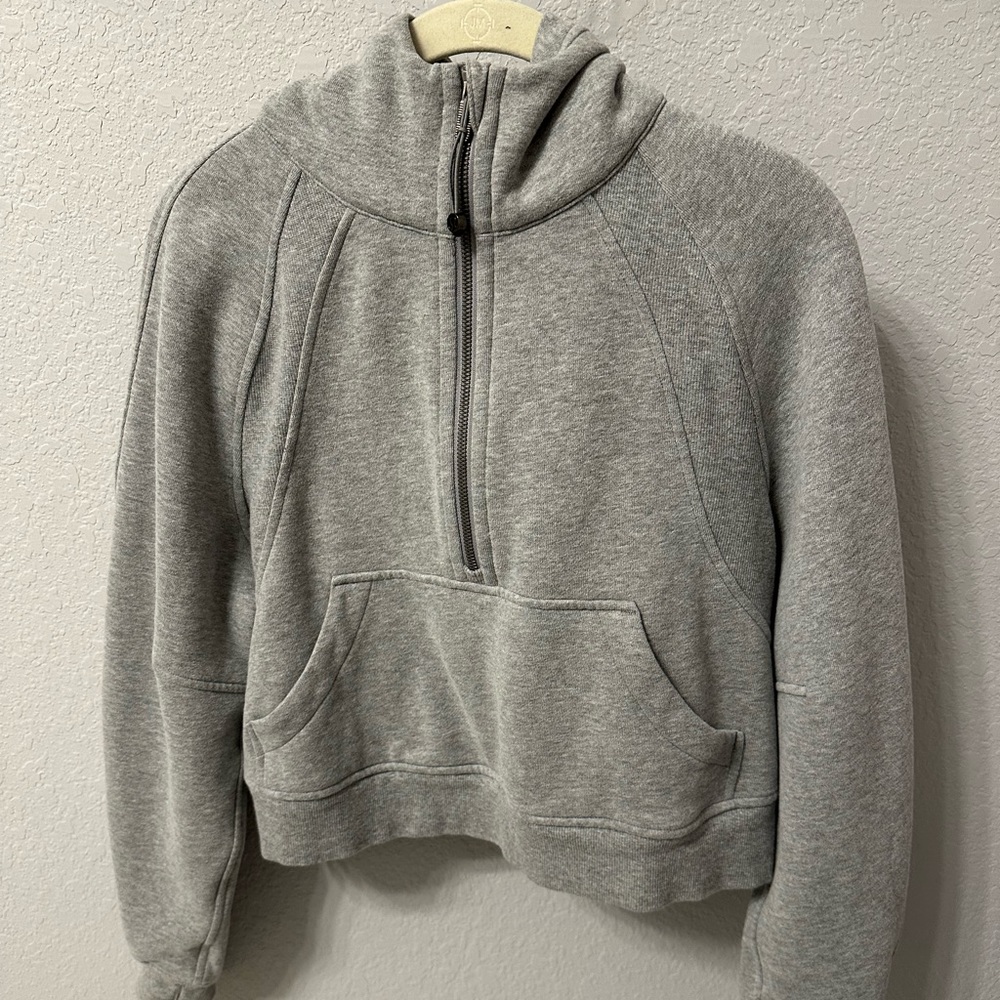 NWOT lululemon quarter zip